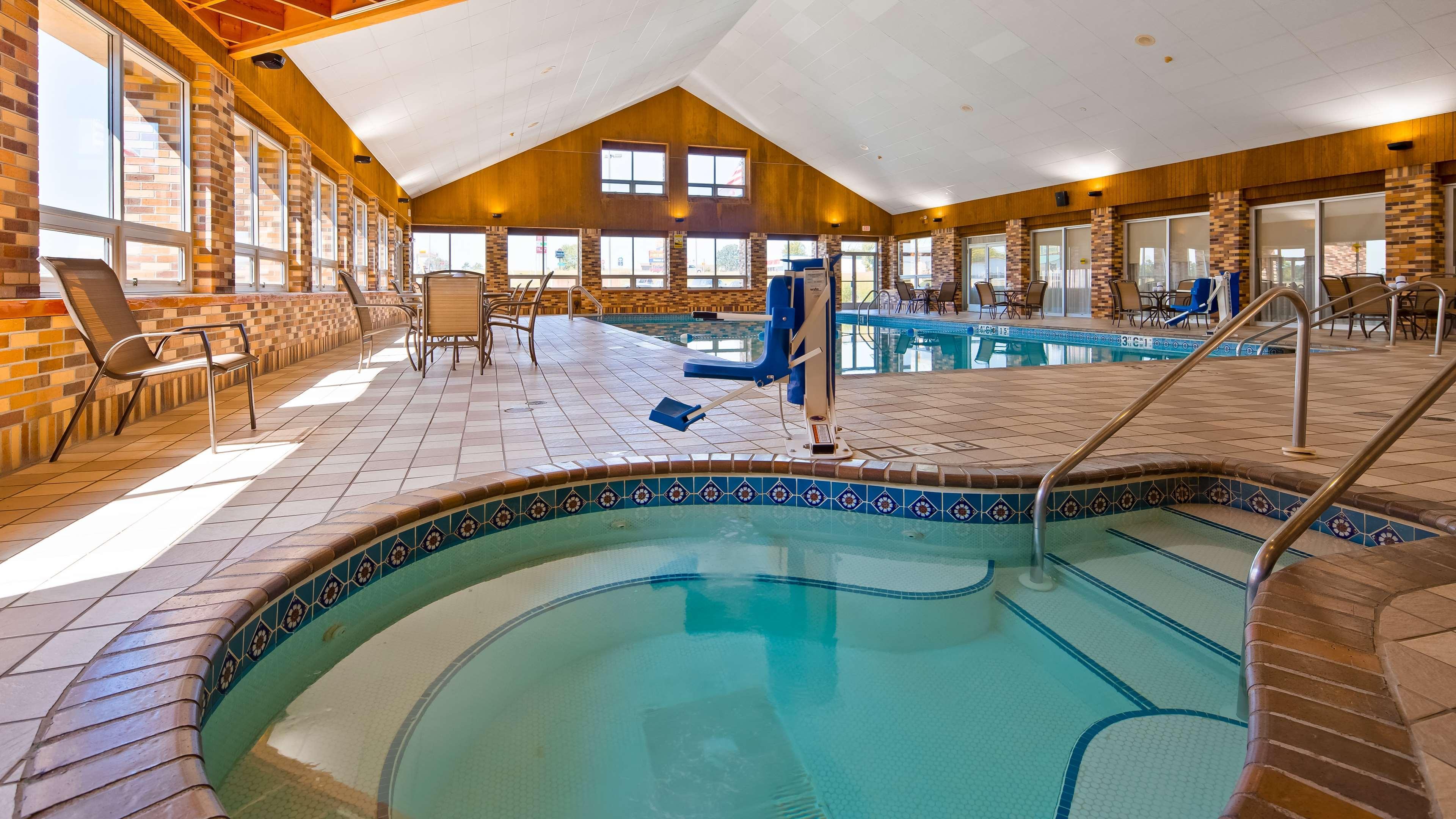 Best Western Tomah Hotel Exterior photo